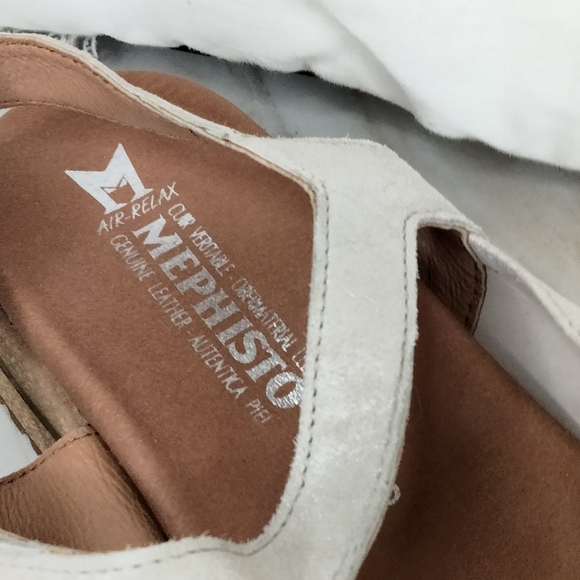 Mephisto Women's Sandals in Light Beige - Picture 12 of 12